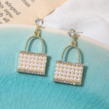 Pearl Bag Earring